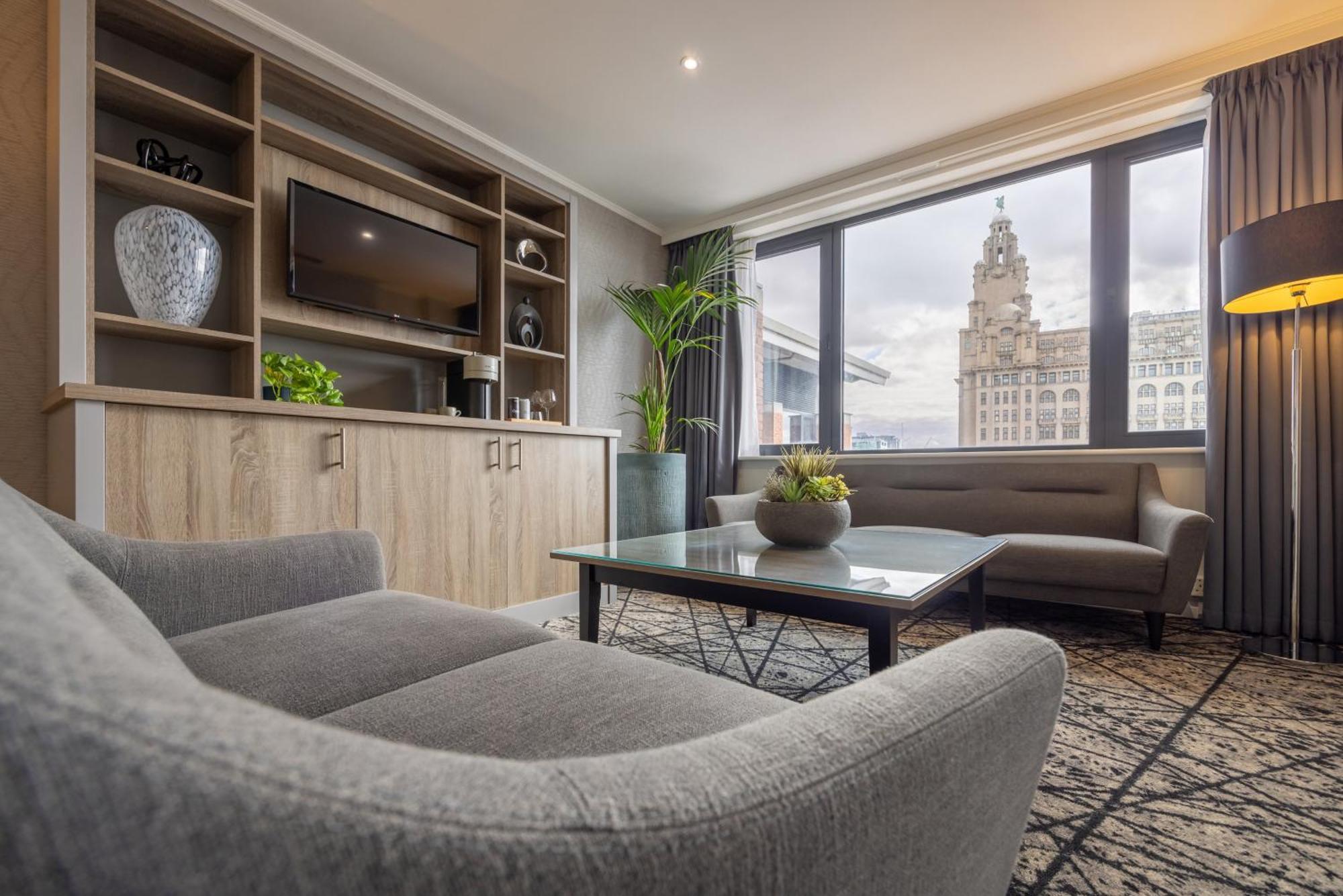 Crowne Plaza Centre By Ihg Отель