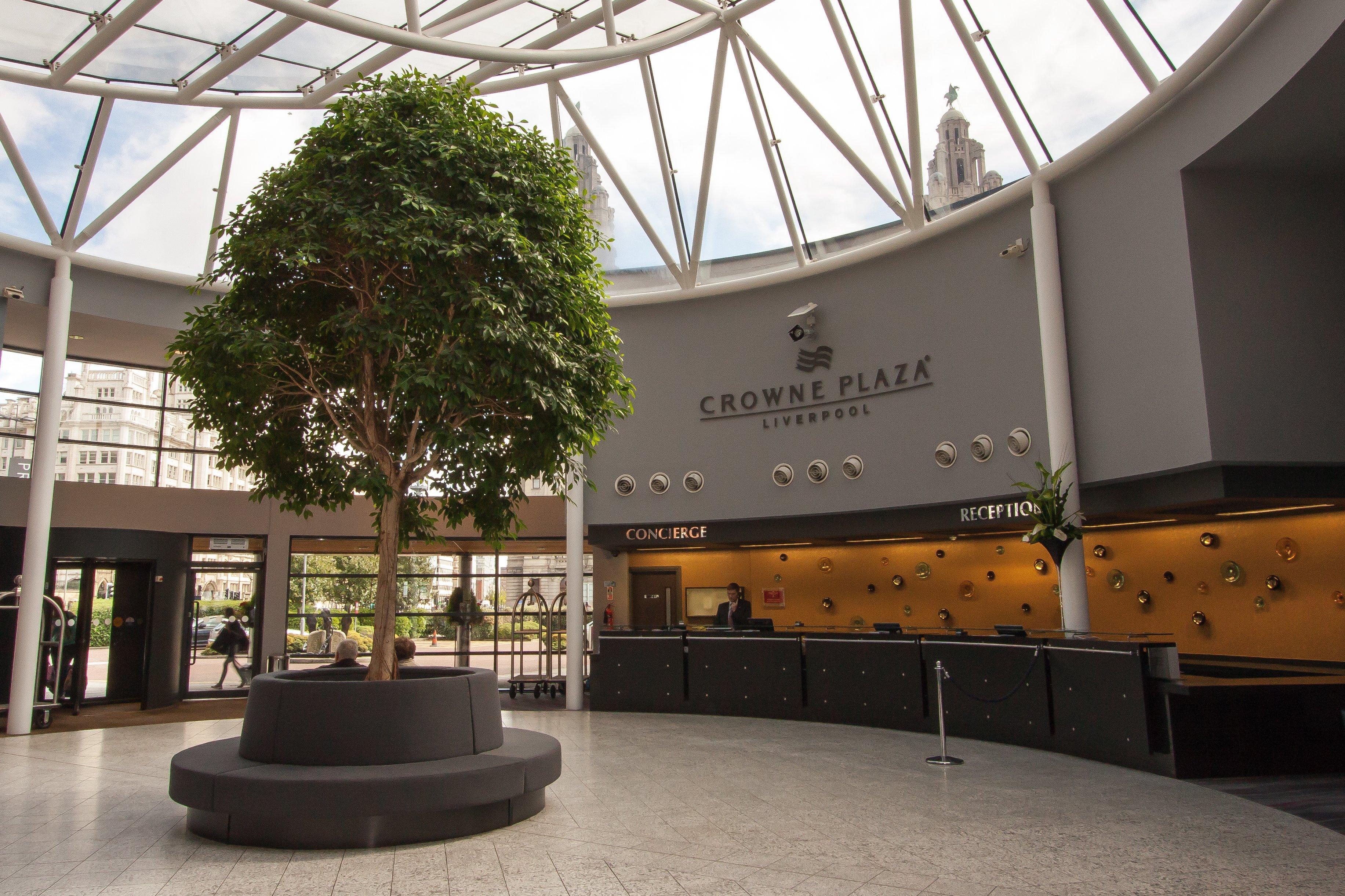 Crowne Plaza Centre By Ihg Hotel 4*
