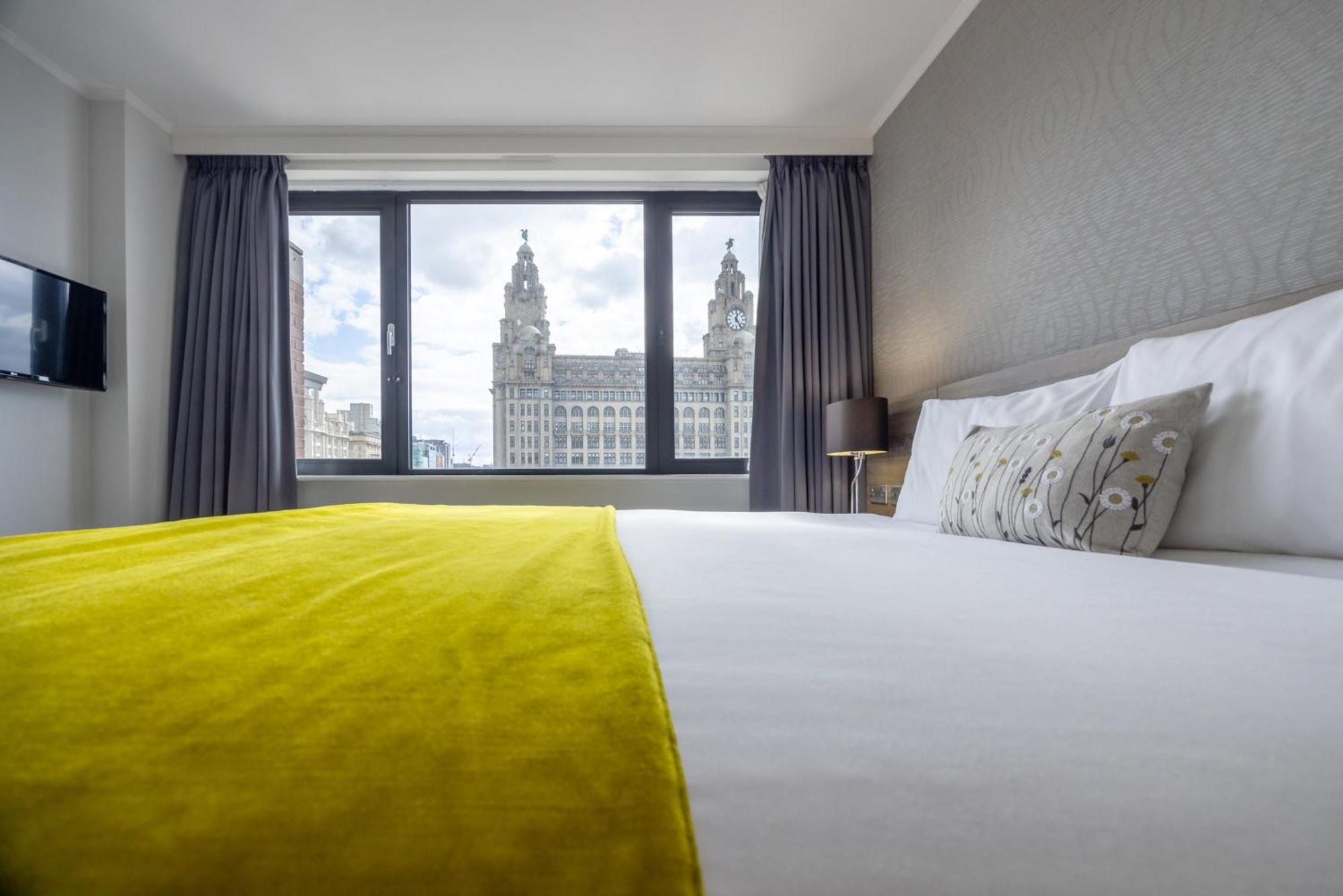 Hotel Crowne Plaza Centre By Ihg 4*